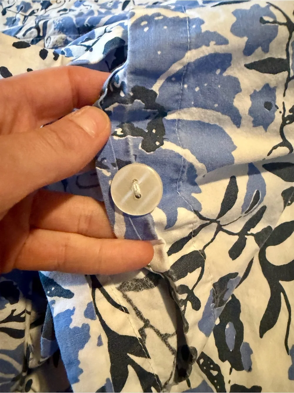 John Robshaw Zoya Azure Queen Duvet Cover + King Sham Organic Cotton